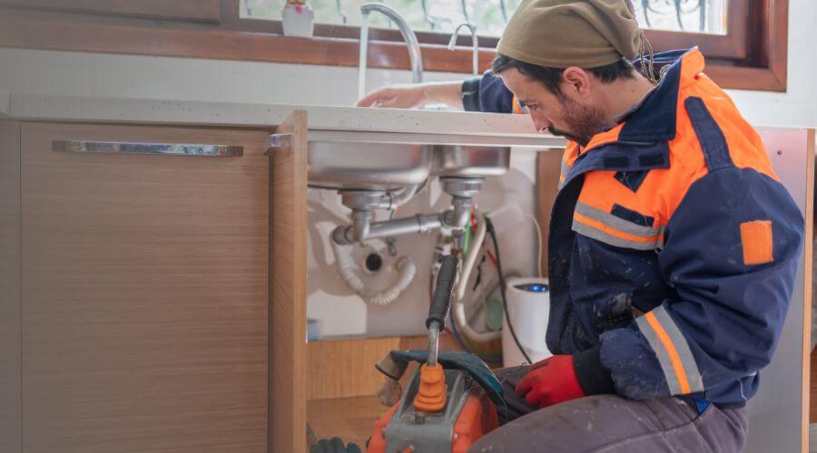 Professional Leak Detection Services in Des Lacs, ND